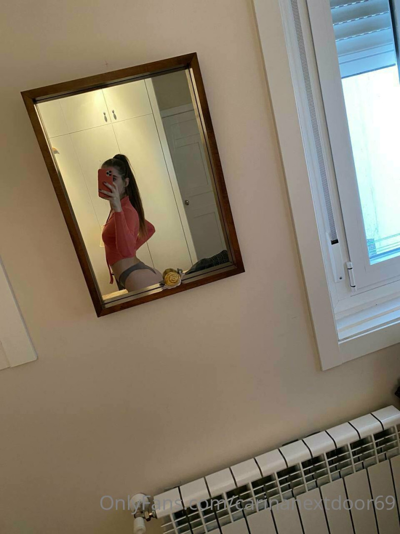Photo by babykaryina published on October 11,2023 23:25:55 - BestThots