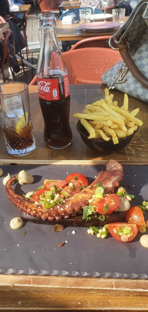 Photo by anissa_kate published on June 11,2023 13:25:46 - BestThots