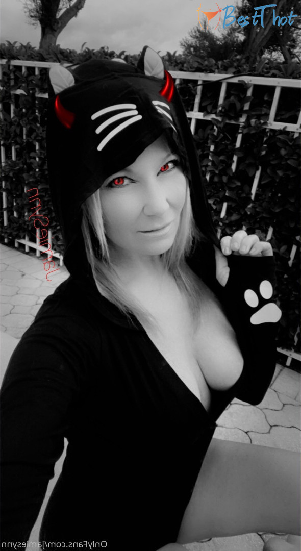 Photo by jamiesynn published on December 13,2024 09:05:20 - BestThots