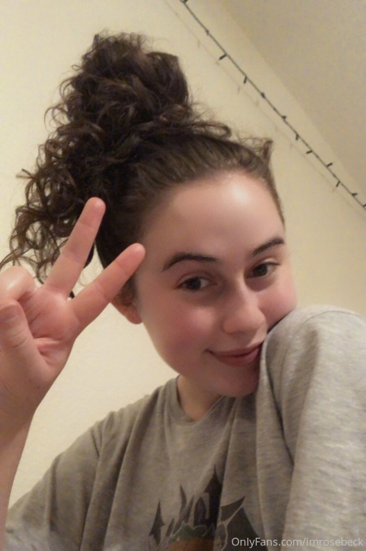 Photo by imrosebeck published on July 12,2023 01:04:29 - BestThots