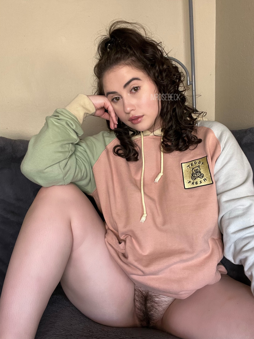 Photo by imrosebeck published on July 12,2023 01:47:51 - BestThots