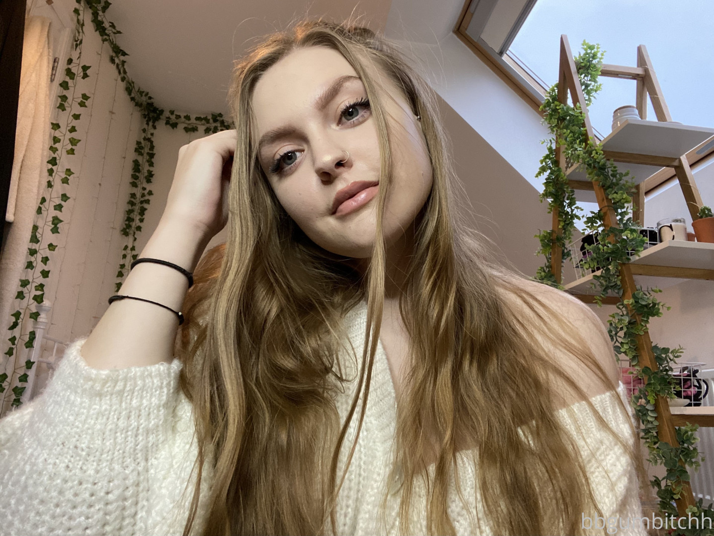 Photo by bbgumbitchh published on December 11,2023 07:47:42 - BestThots