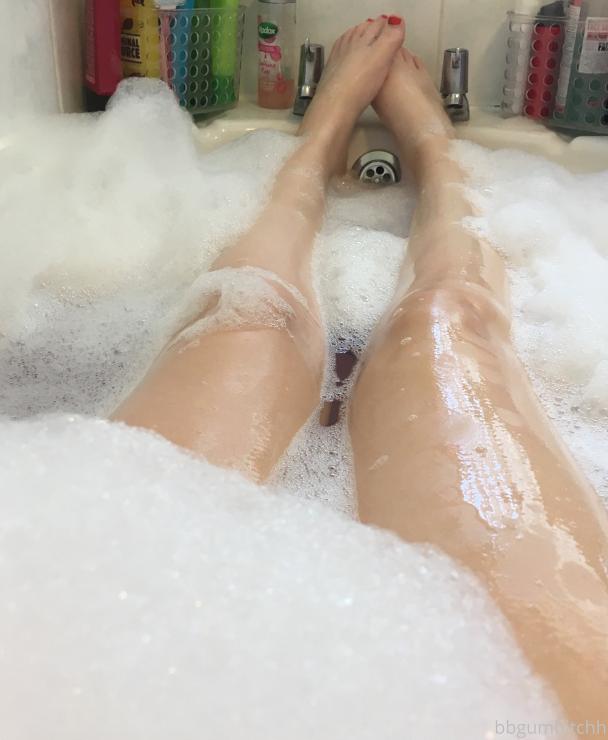 Photo by bbgumbitchh published on December 11,2023 07:57:40 - BestThots