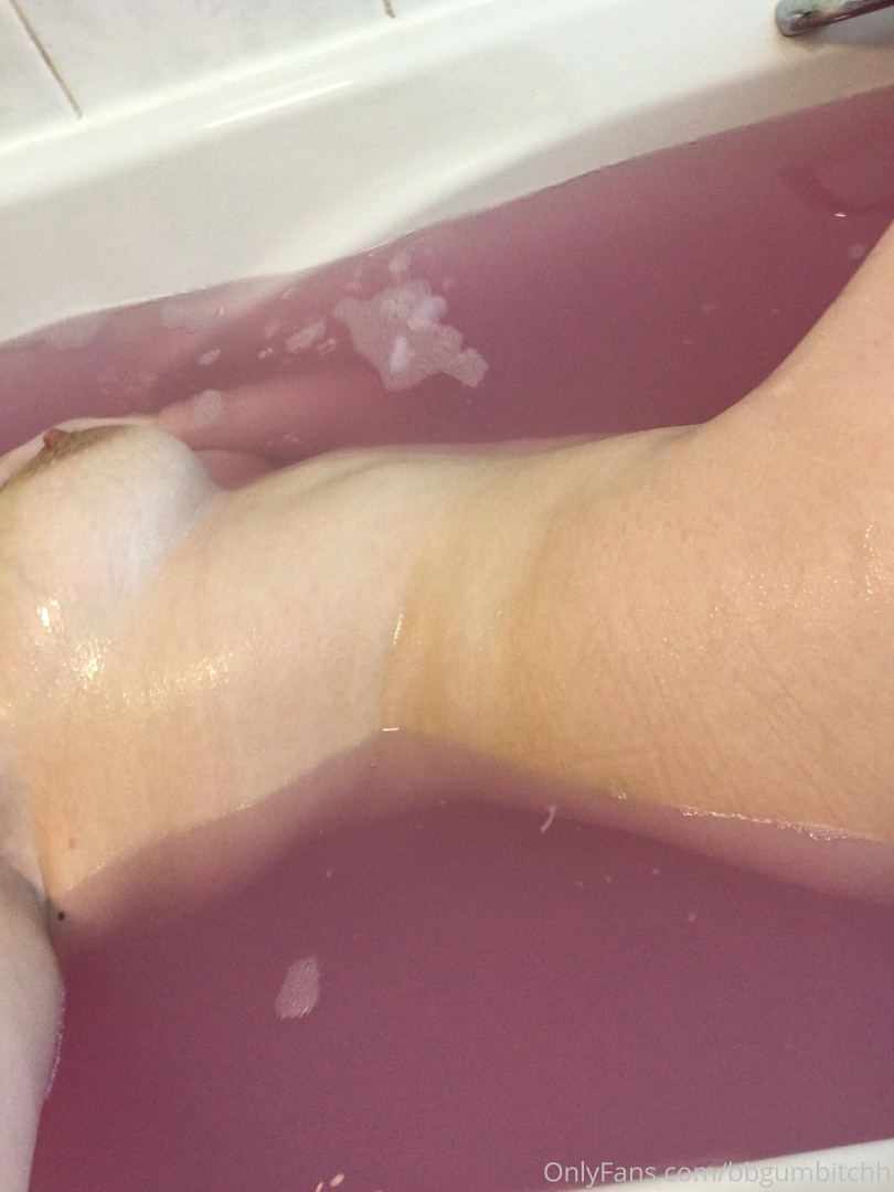 Photo by bbgumbitchh published on December 11,2023 08:04:46 - BestThots