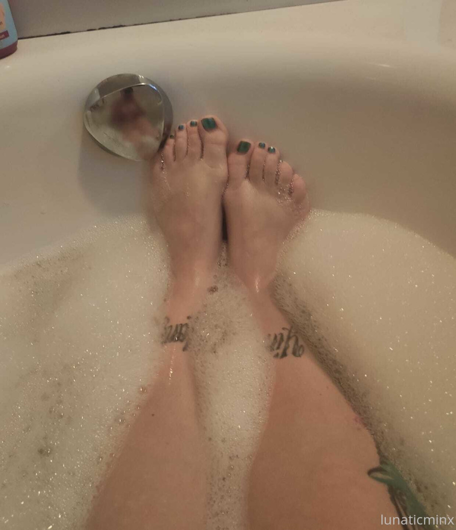 Photo by lunaticminx published on June 16,2023 06:39:35 - BestThots