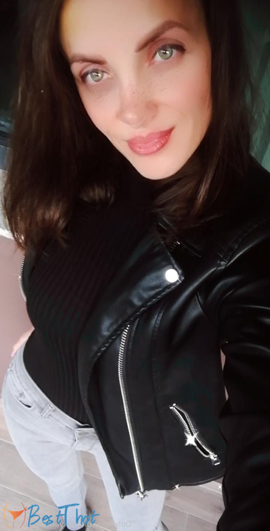 kittyrose89 #9475090