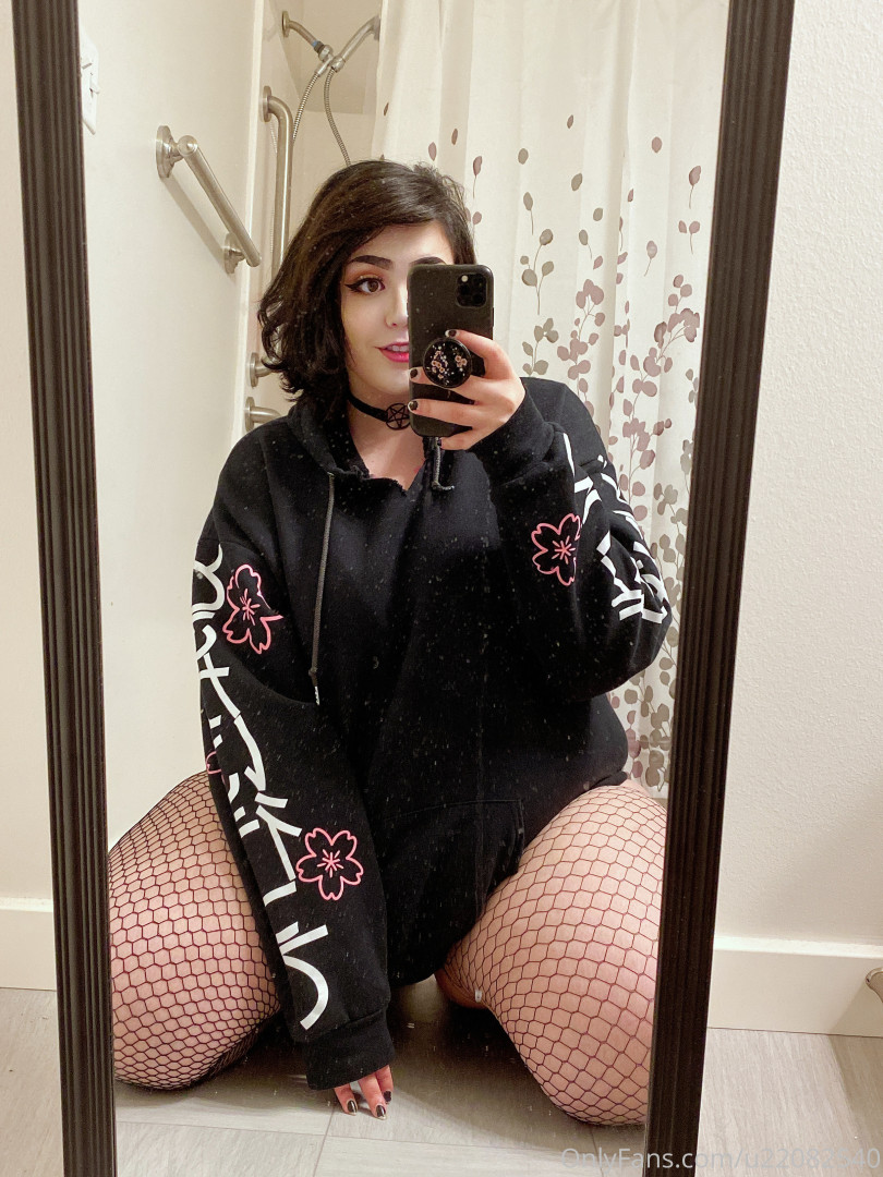 Photo by satanpanties666 published on August 2,2023 21:21:18 - BestThots