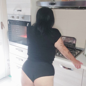 ladyabla84 #1682887
