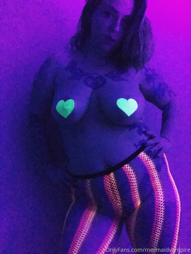 Photo by ashtontaylor published on October 17,2023 01:37:59 - BestThots
