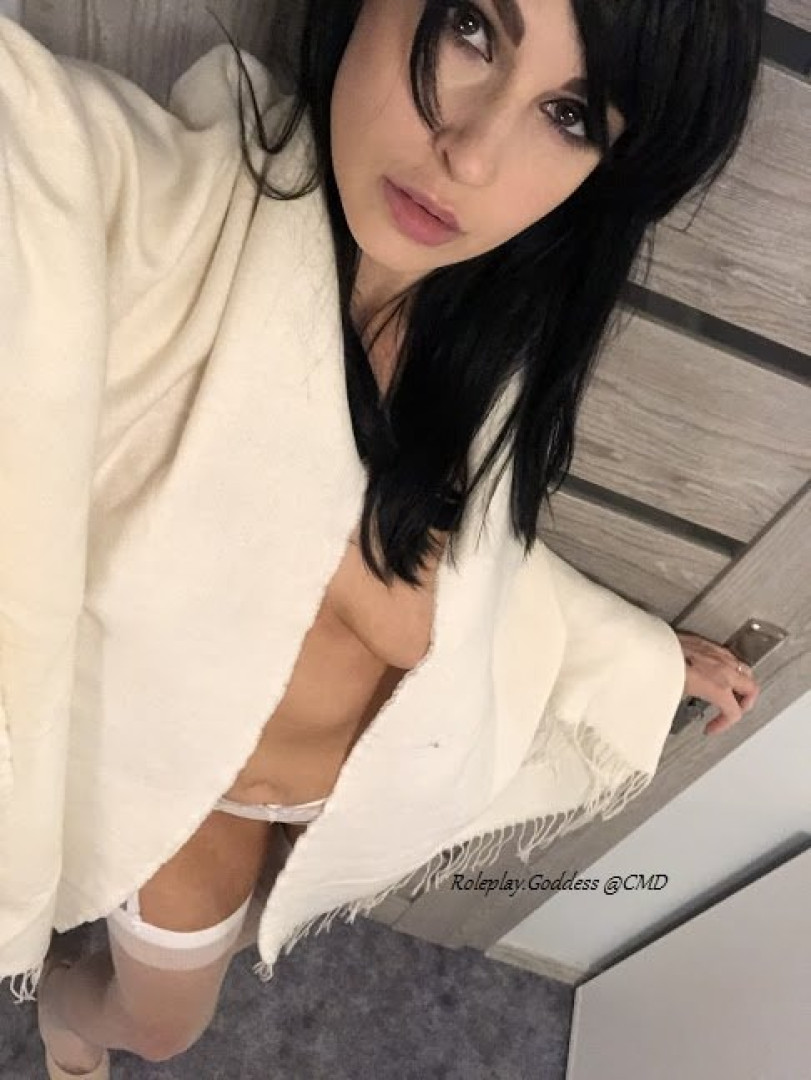 Photo by roleplayg0ddess published on October 11,2023 17:39:31 - BestThots