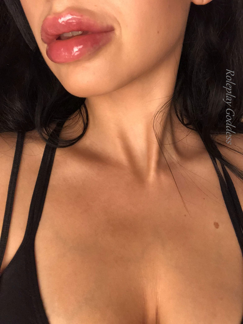 Photo by roleplayg0ddess published on October 11,2023 17:40:57 - BestThots