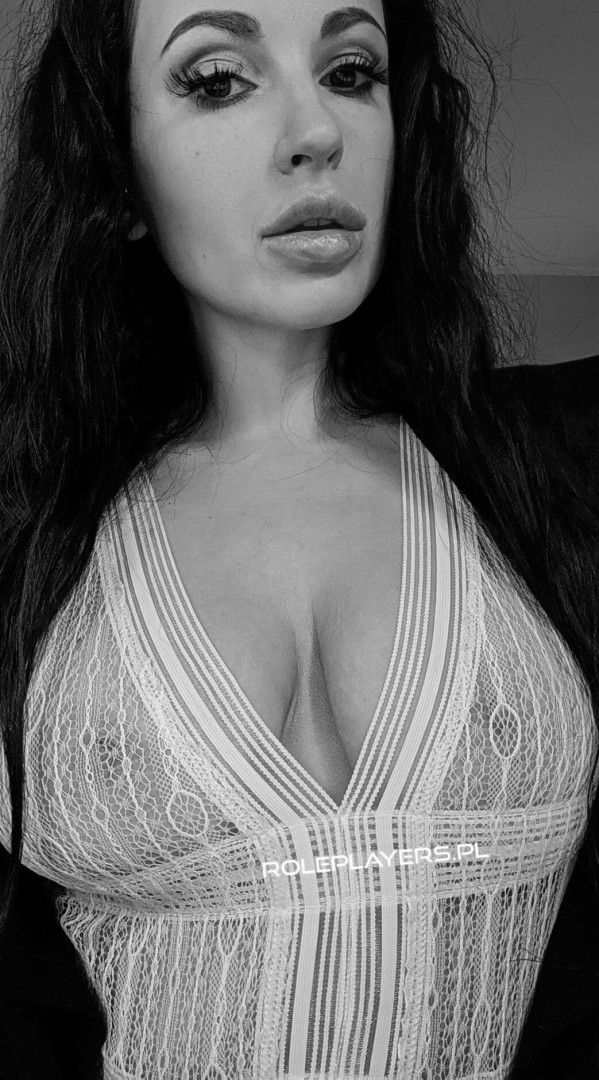Photo by roleplayg0ddess published on October 11,2023 21:06:01 - BestThots