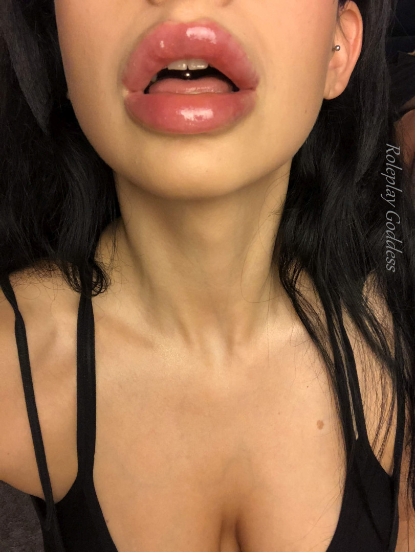 Photo by roleplayg0ddess published on October 11,2023 21:58:07 - BestThots