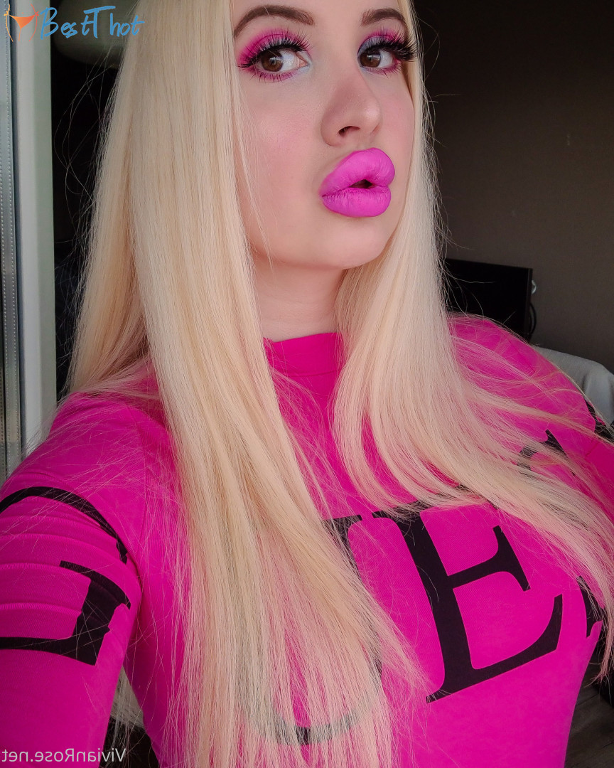 Photo by vivianroseofficial published on December 12,2024 09:51:29 - BestThots