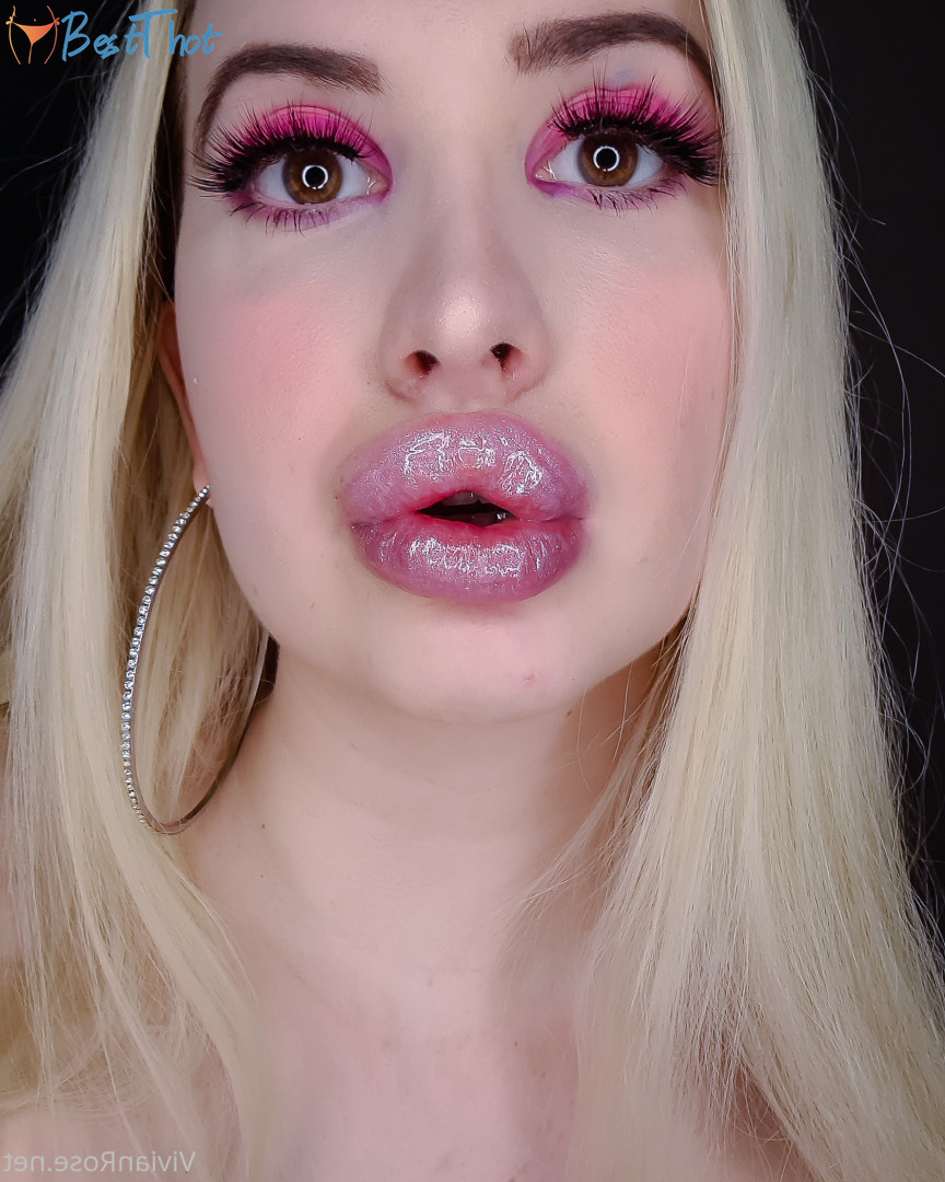 Photo by vivianroseofficial published on December 12,2024 09:51:47 - BestThots