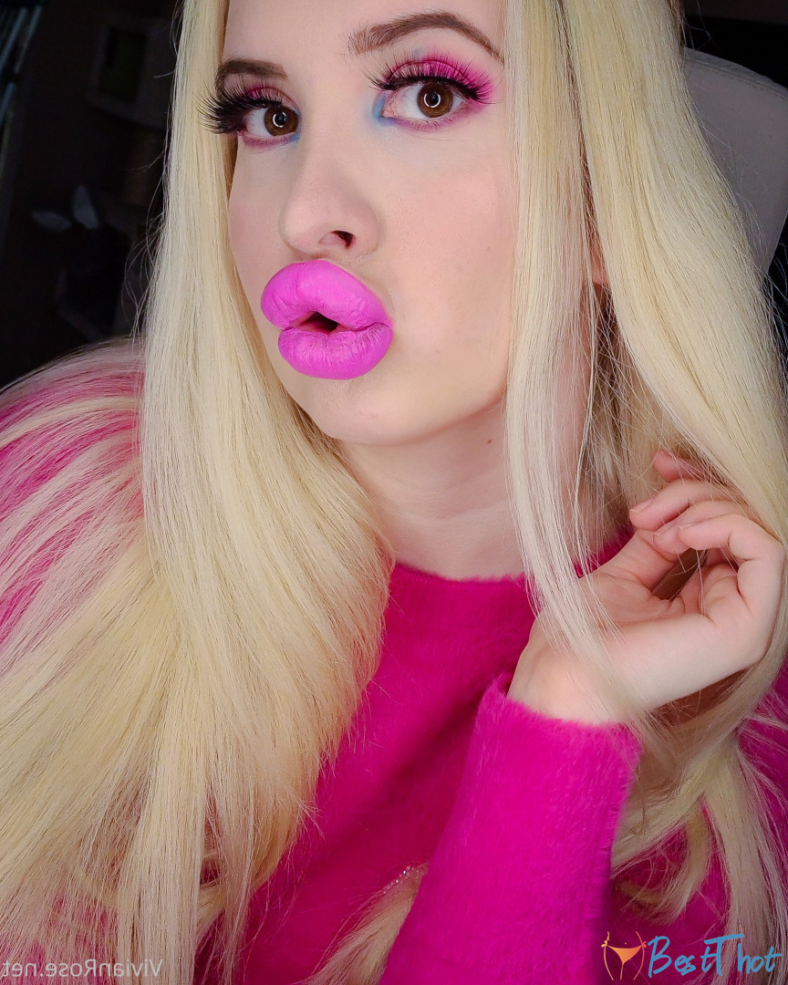 Photo by vivianroseofficial published on December 12,2024 09:52:00 - BestThots