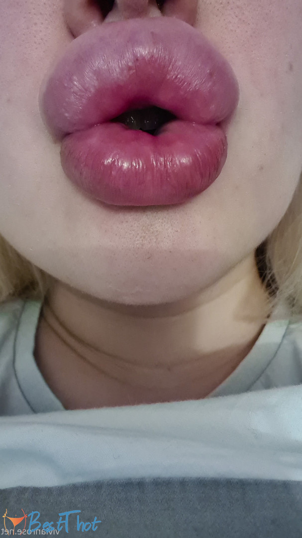 Photo by vivianroseofficial published on December 12,2024 09:53:15 - BestThots