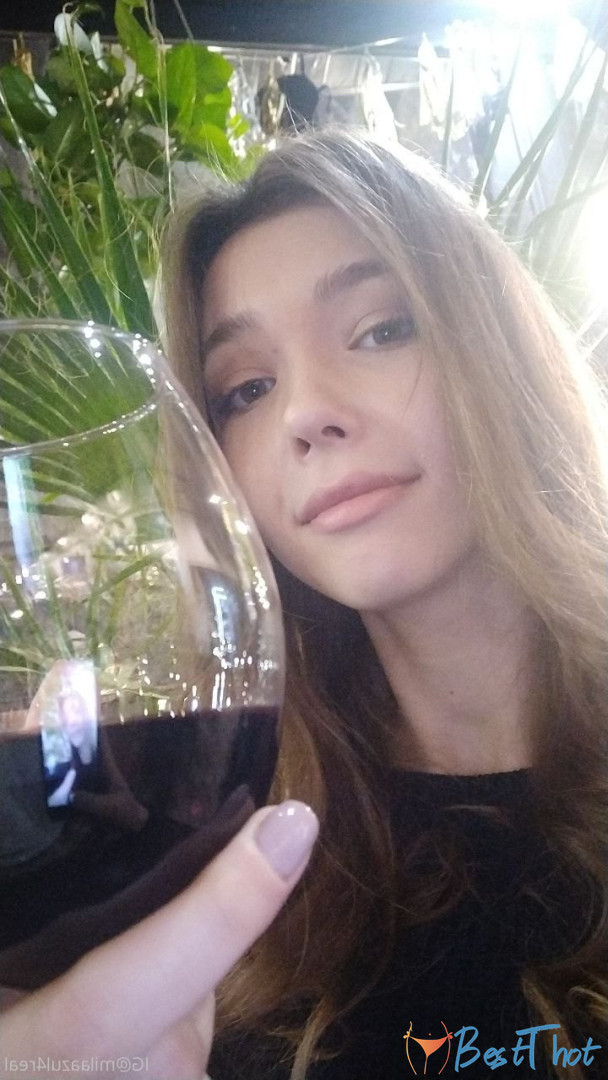 Photo by milaazul published on December 10,2024 16:17:46 - BestThots