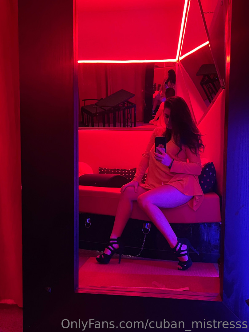 Photo by cuban_mistresss published on October 12,2023 20:02:35 - BestThots