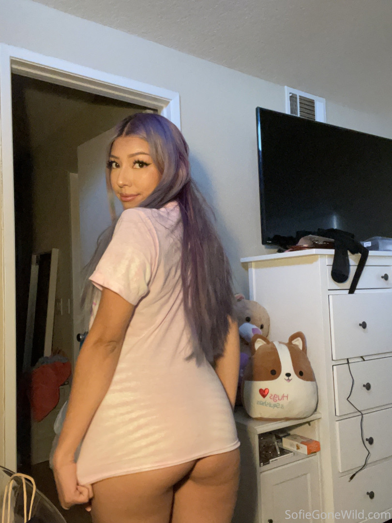 Photo by sofiegonewild published on August 14,2023 19:05:19 - BestThots