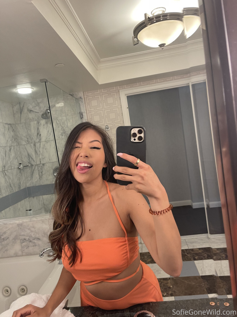 Photo by sofiegonewild published on August 14,2023 19:15:58 - BestThots