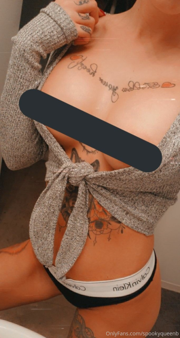 Photo by spookyqueenb published on October 11,2023 11:21:01 - BestThots