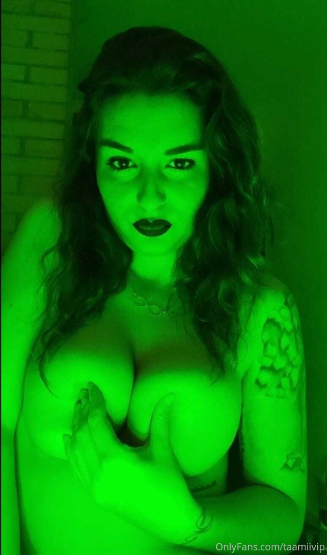 Photo by taamii published on October 13,2023 07:54:54 - BestThots
