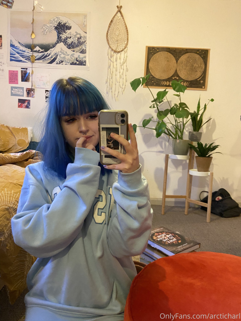 Photo by arcticharl published on November 24,2023 11:30:59 - BestThots