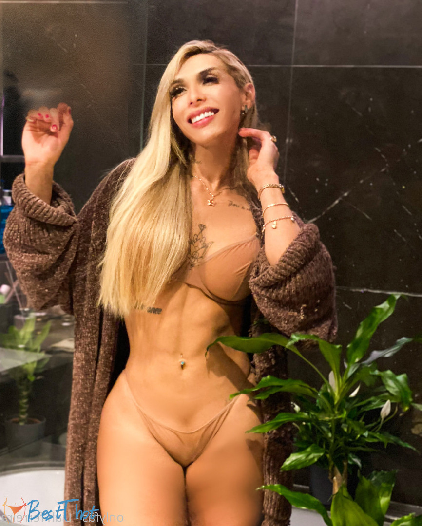 Photo by liahferreira published on December 13,2024 06:01:52 - BestThots