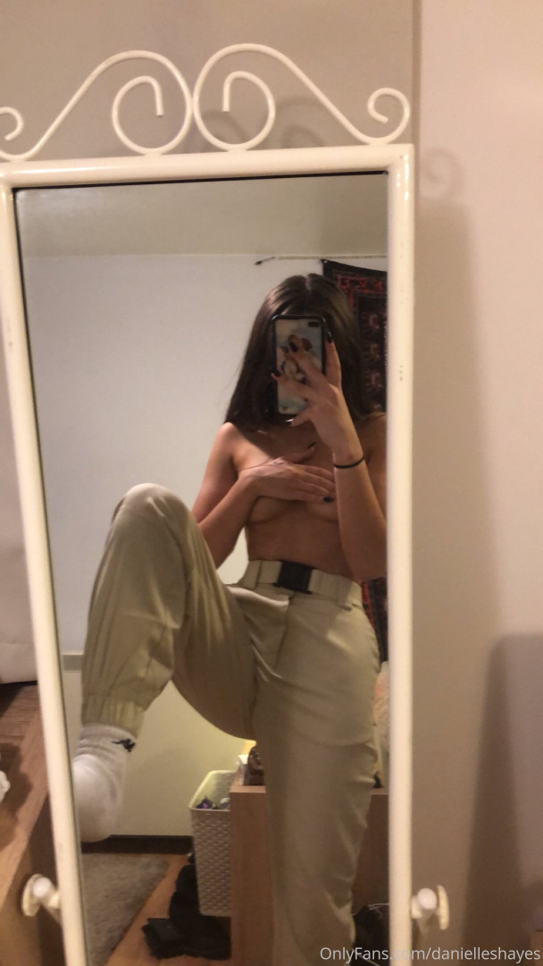Photo by danielleshayes published on August 30,2023 14:06:56 - BestThots