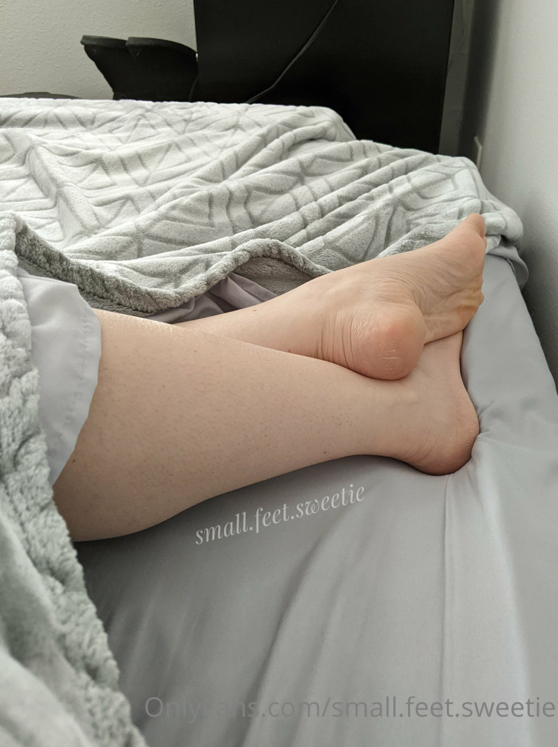 Photo by small.feet.sweetie published on May 17,2023 22:08:57 - BestThots