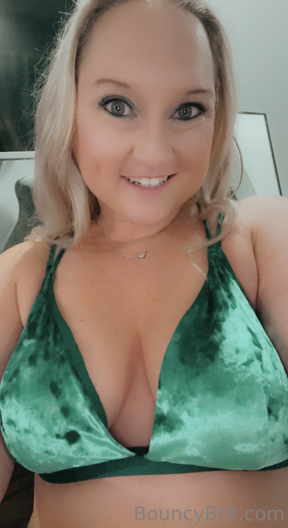 Photo by bouncybritney1 published on October 16,2023 13:20:17 - BestThots