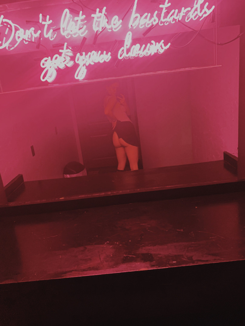 Photo by alicemoss published on November 20,2023 01:25:26 - BestThots