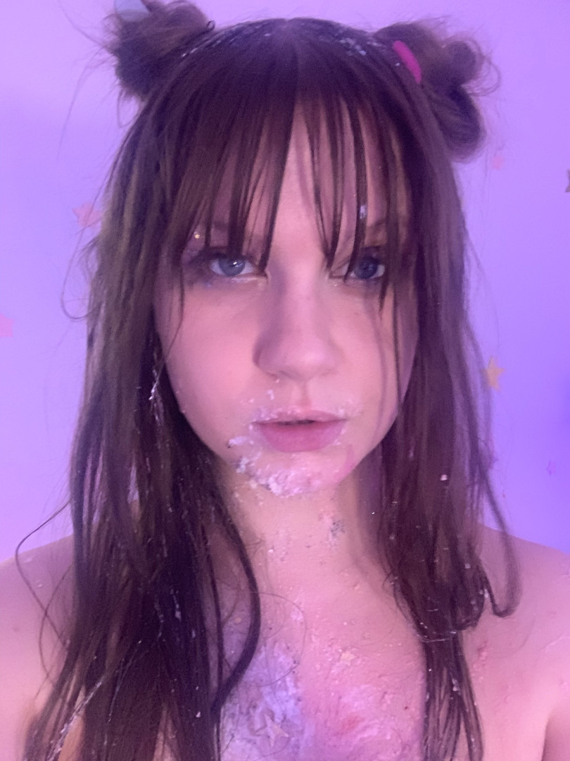 Photo by alicemoss published on November 20,2023 01:46:00 - BestThots