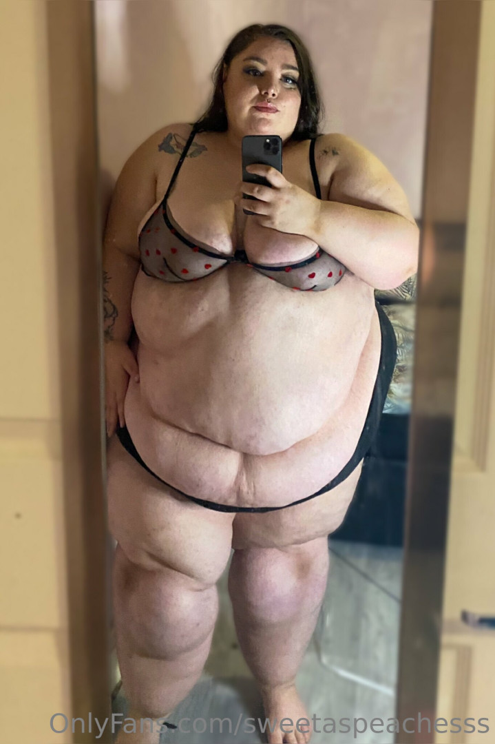 Photo by sweetaspeachesss published on July 2,2023 16:42:56 - BestThots