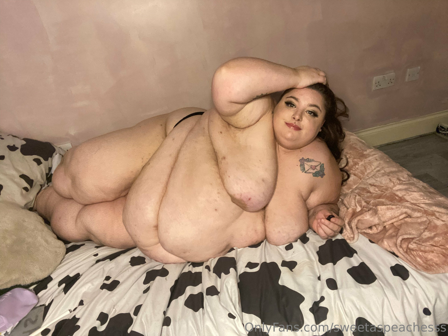 Photo by sweetaspeachesss published on July 2,2023 16:43:28 - BestThots