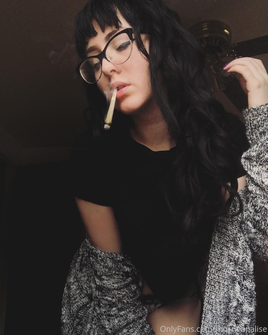 Photo by theemorrigannn published on October 15,2023 22:19:26 - BestThots
