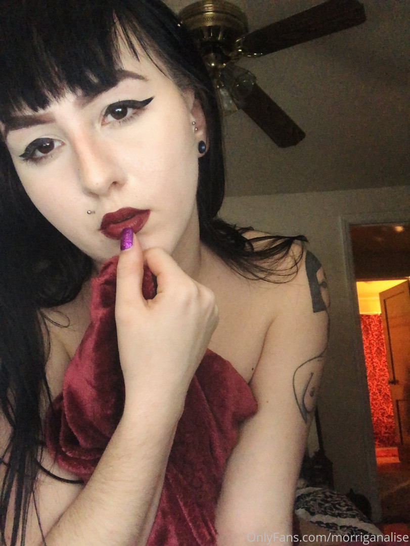 Photo by theemorrigannn published on October 15,2023 22:48:30 - BestThots