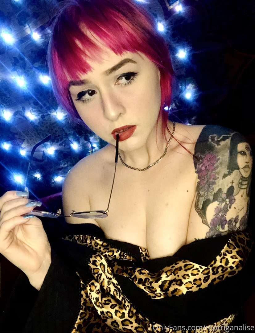 Photo by theemorrigannn published on October 15,2023 22:56:40 - BestThots