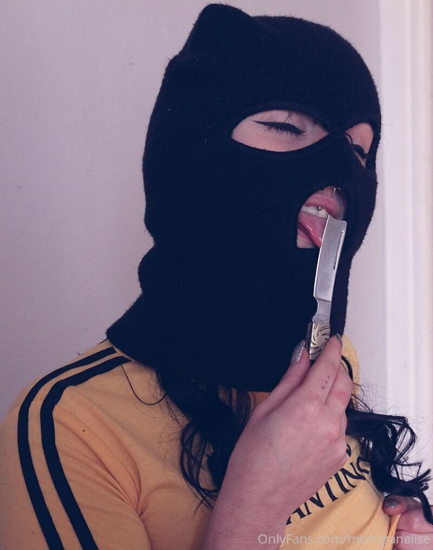 Photo by theemorrigannn published on October 15,2023 22:58:31 - BestThots