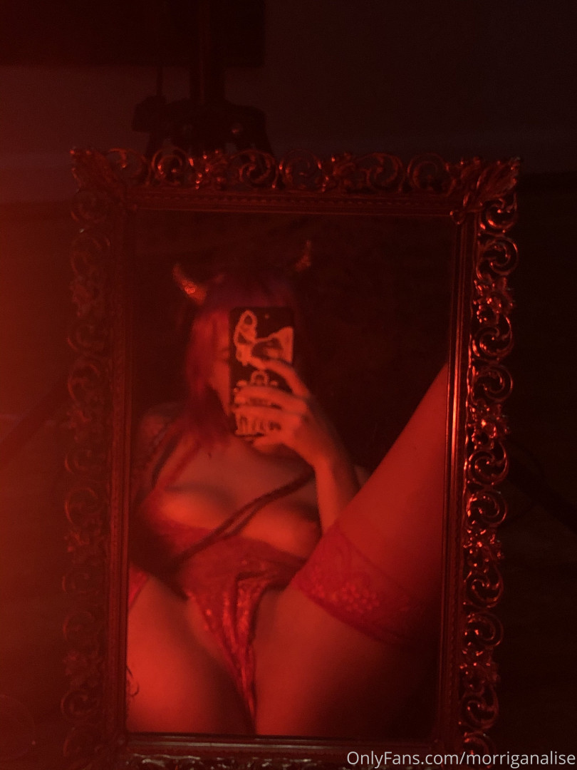 Photo by theemorrigannn published on October 15,2023 23:17:16 - BestThots