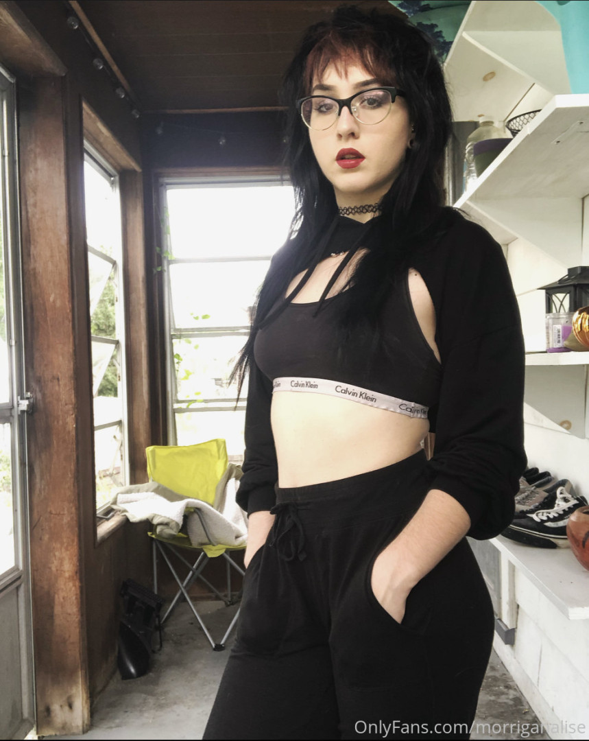 Photo by theemorrigannn published on October 15,2023 23:25:58 - BestThots