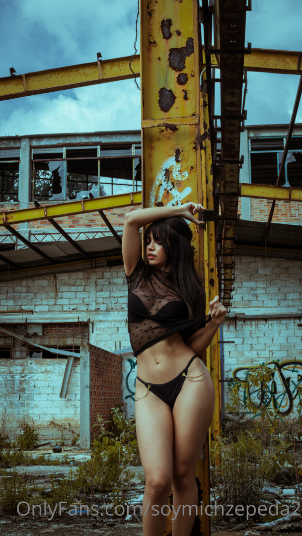 Photo by soymichzepeda2 published on May 17,2023 17:33:07 - BestThots