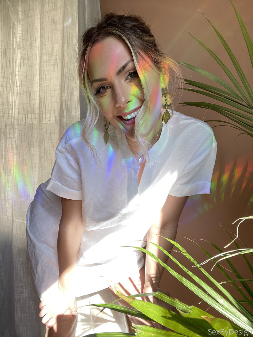 Photo by savvysuxx published on July 4,2023 05:05:14 - BestThots
