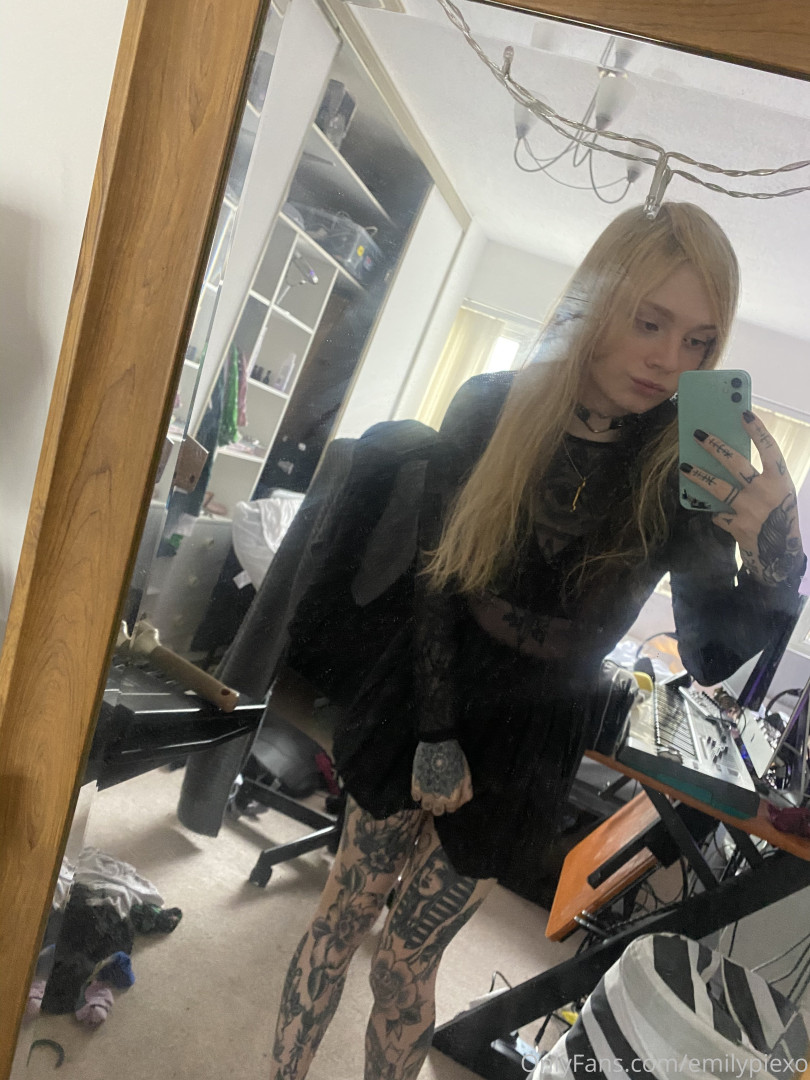Photo by emilypiexo published on August 31,2023 17:52:53 - BestThots