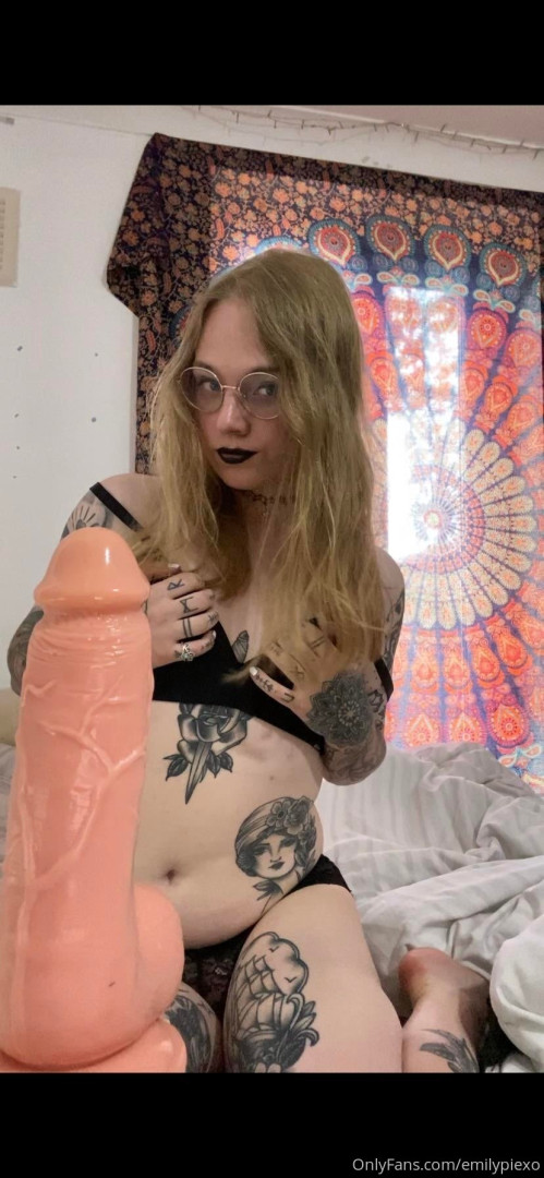 Photo by emilypiexo published on August 31,2023 19:39:05 - BestThots