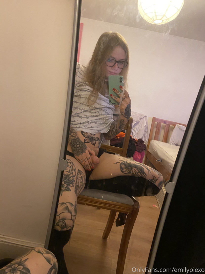 Photo by emilypiexo published on August 31,2023 21:29:00 - BestThots