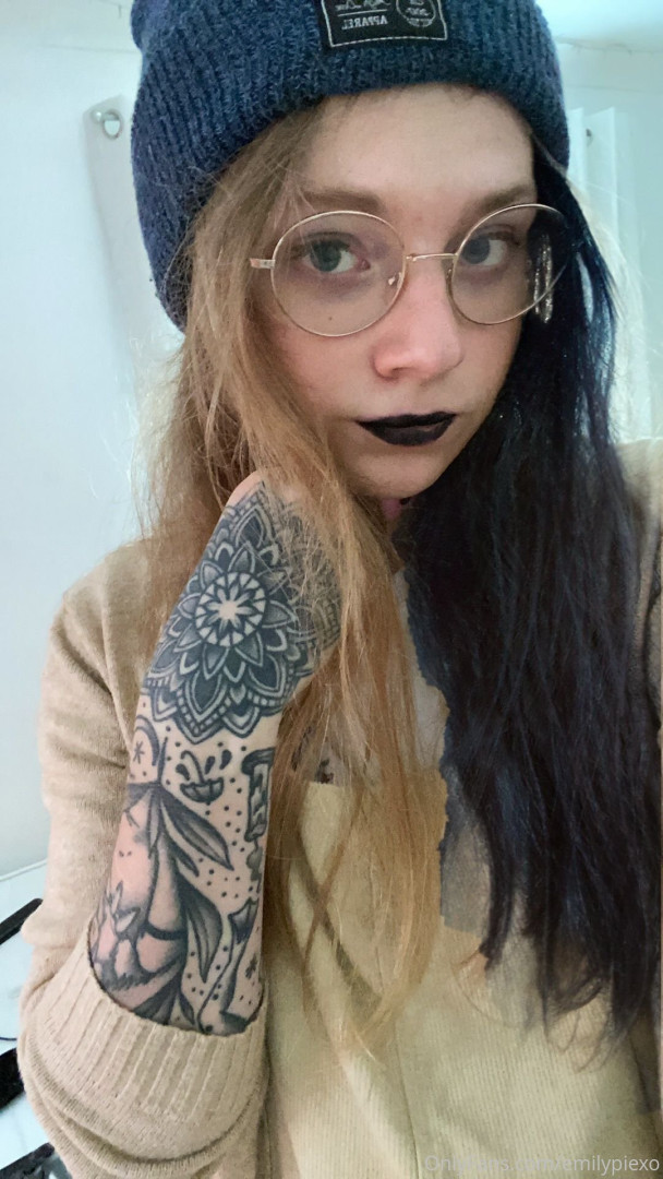 Photo by emilypiexo published on August 31,2023 22:29:54 - BestThots