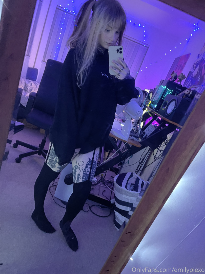 Photo by emilypiexo published on August 31,2023 23:08:57 - BestThots