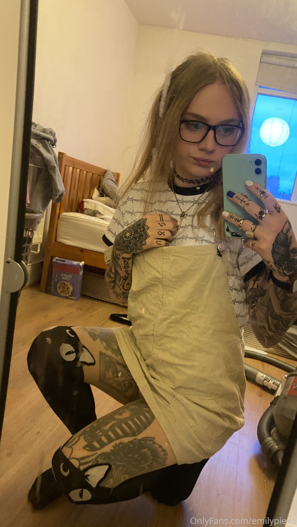 Photo by emilypiexo published on September 1,2023 00:10:54 - BestThots